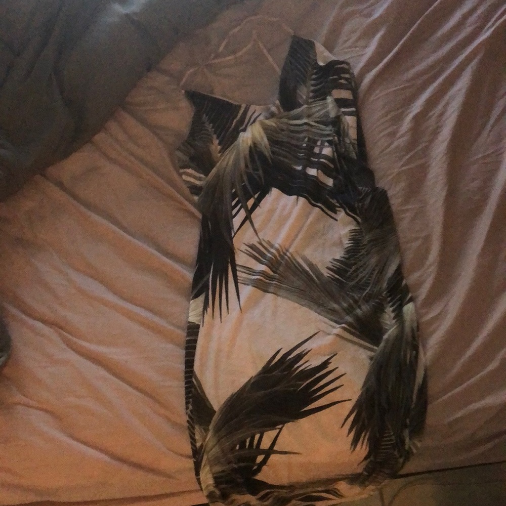 Fashion Nova Dress With Split On The Side